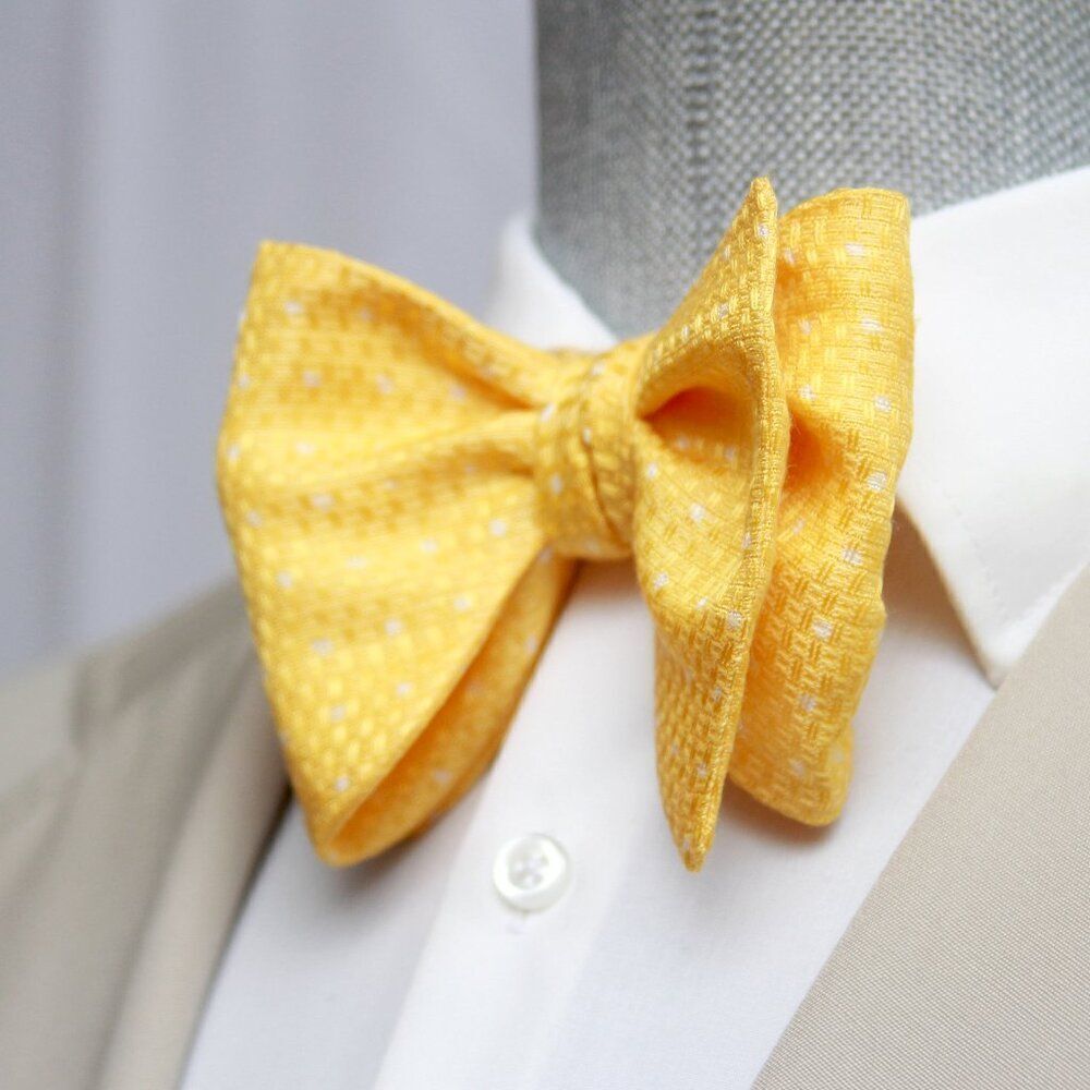 Men's Self tied Bow Tie Big Butterfly Bow‎ tie S698 Light Yellow